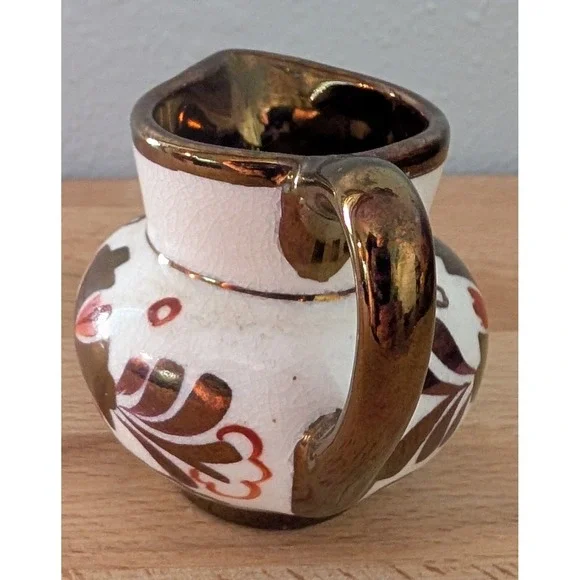 Vintage Old Castle Jug Made in England White & Copper Luster Floral 2 3/8 Inch - Picture 7 of 13